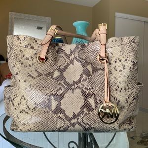 Snake print Michale Kors Tote